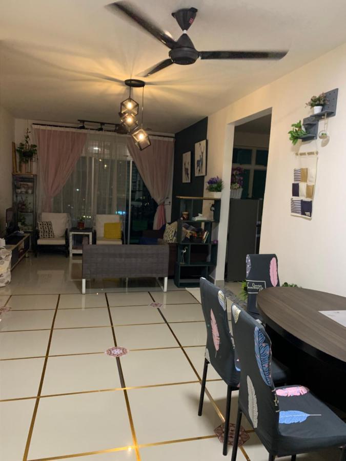 Tr Penang House For Large Family Getaways Apartamento Bayan Lepas Exterior foto